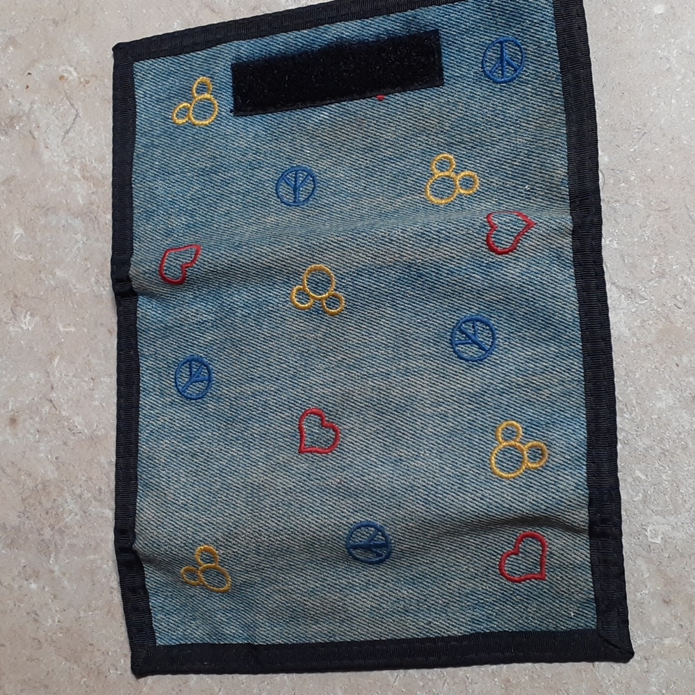 Vintage Disney Mickey Mouse Velcro Wallet - Picture 6 of 8